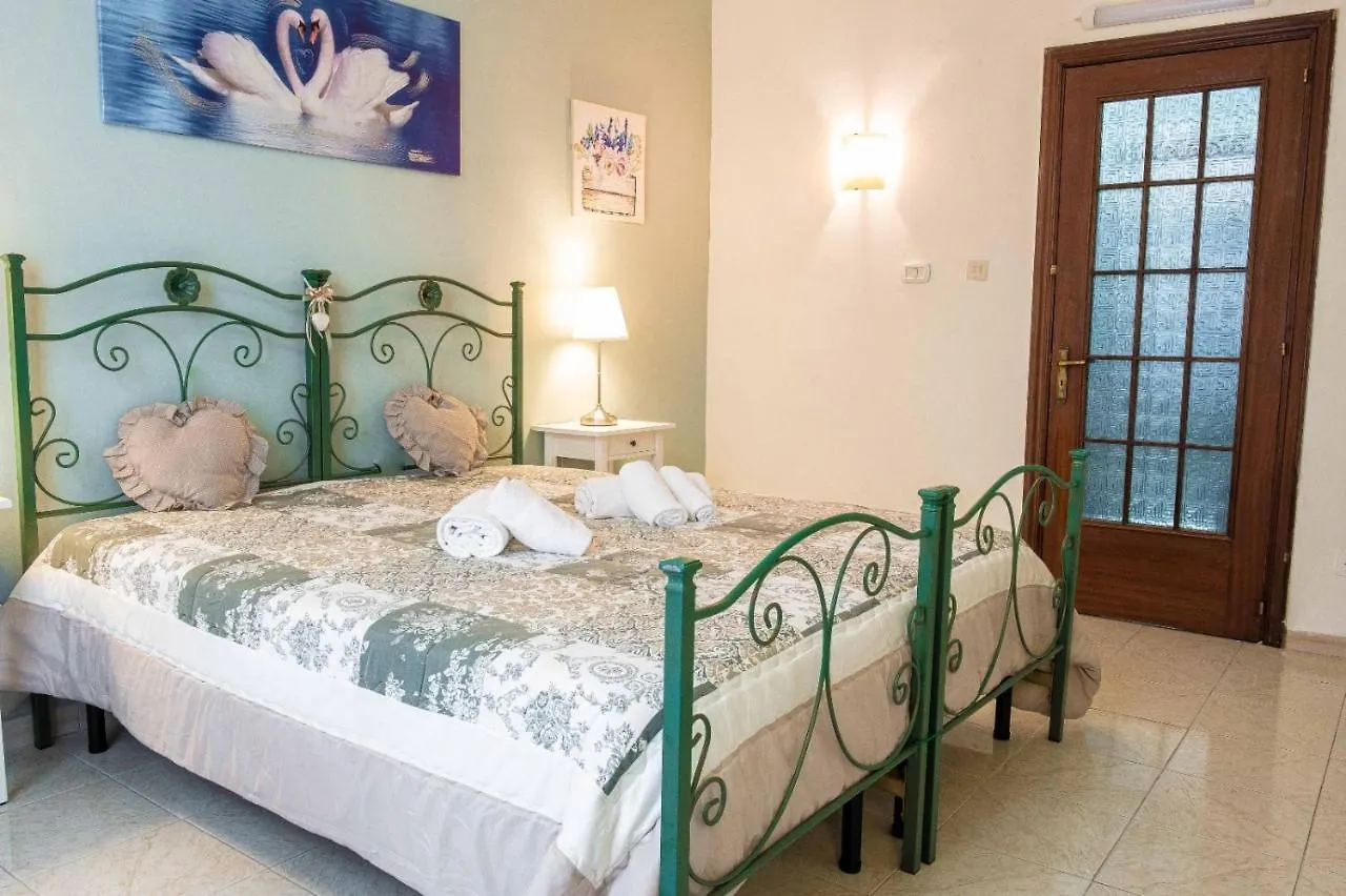 Little House Camilla Apartment Naples Italy